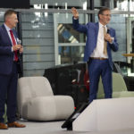 Toralf Weiße, Vorstandsvorsitzender des Netzwerk Logistik Mitteldeutschland und Hans-Peter Kemser, Werksleiter BMW Leipzig und Vorstand ACOD